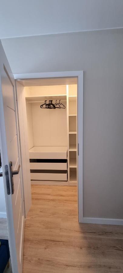 Apartament Osiem Gwiazdek Dziwnowek Exterior photo
